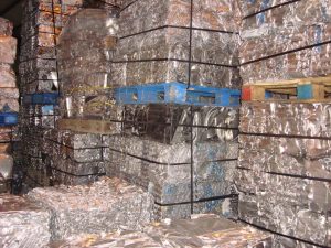 Aluminium bales